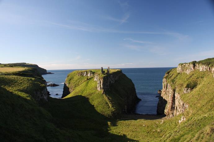 image of northern irish coast at dunseverick